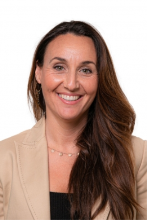 Marmaneu Domingo Esther